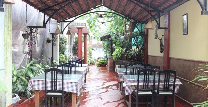 Hotel Mira